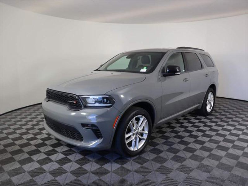 Certified 2023 Dodge Durango GT image 1