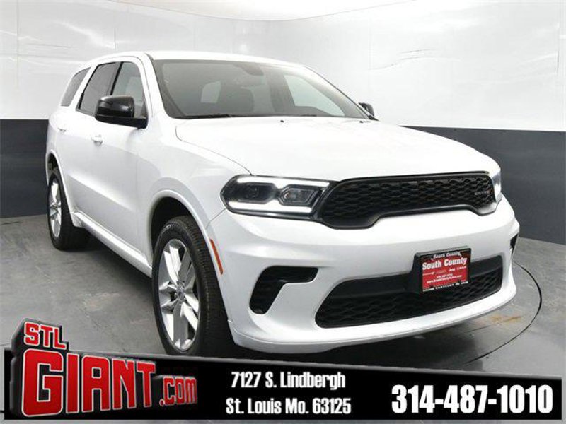 Certified 2023 Dodge Durango GT image 1