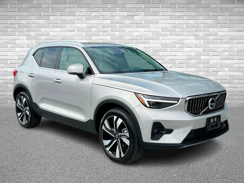 Certified 2024 Volvo XC40 B5 Ultimate w/ Protection Package Premier image 1