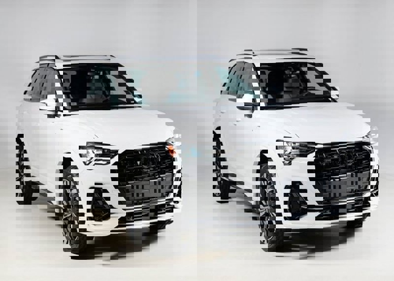 Certified 2024 Audi Q3 2.0T Premium Plus w/ Premium Plus Package image 1