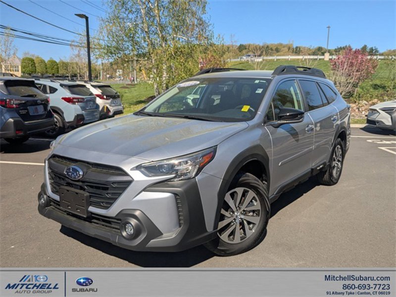 Certified 2024 Subaru Outback Premium image 1