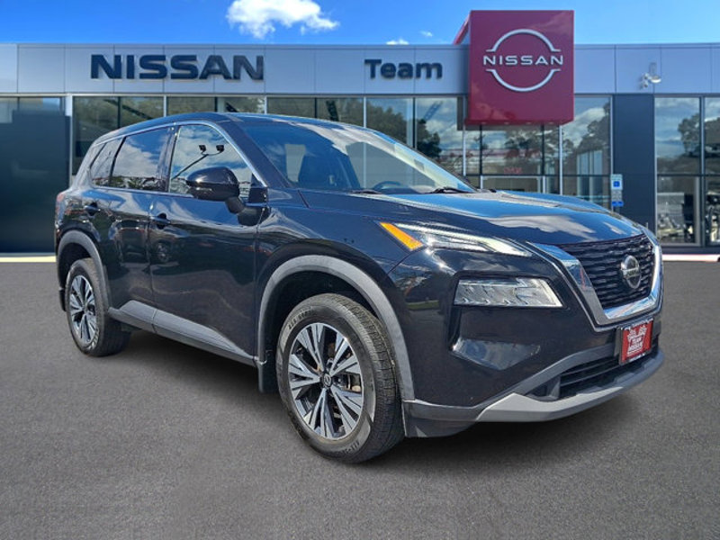 Certified 2021 Nissan Rogue SV image 1