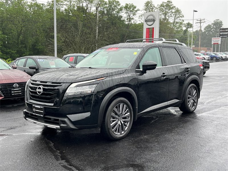 Certified 2023 Nissan Pathfinder SL w/ Black Appearance Package image 1