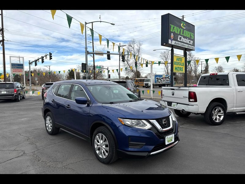 Used 2020 Nissan Rogue S image 1