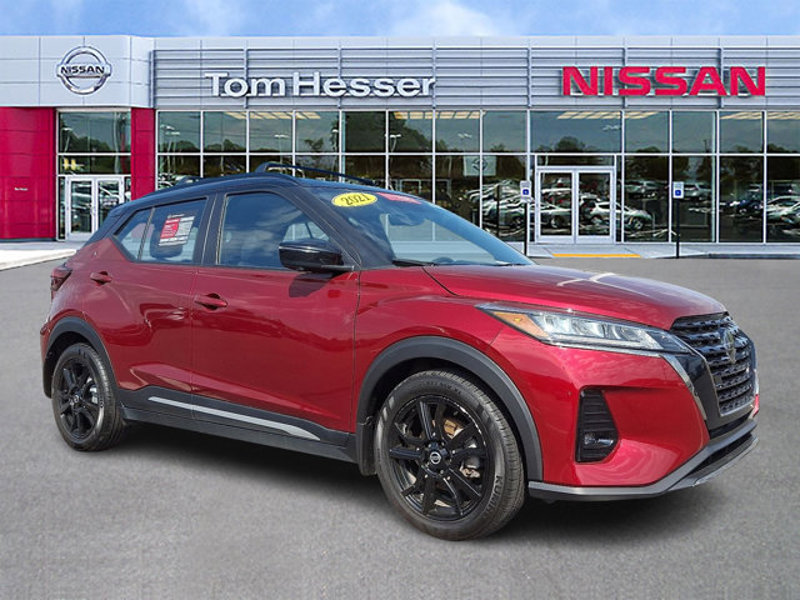Certified 2021 Nissan Kicks SR w/ Interior Electronics Package image 1