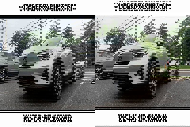 Certified 2023 Volvo XC40 Recharge Plus image 1