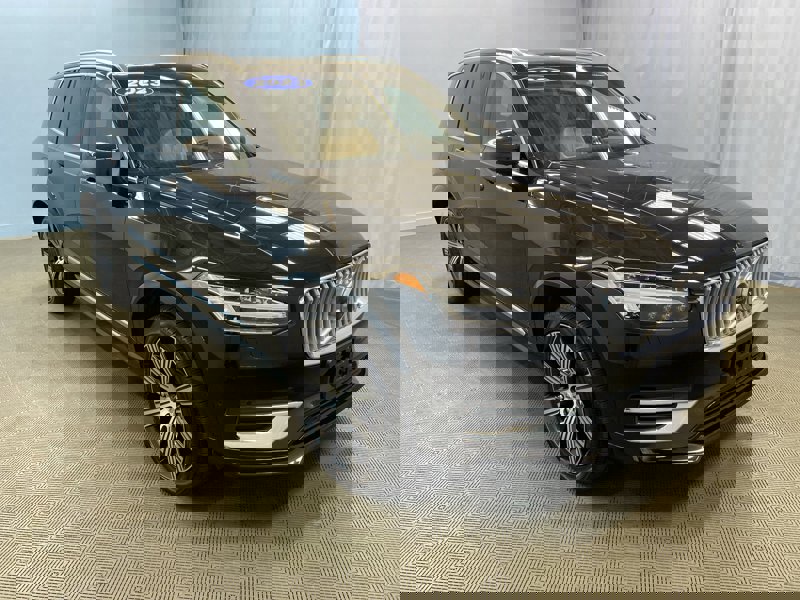 Certified 2023 Volvo XC90 B6 Ultimate w/ Protection Package Premier image 1