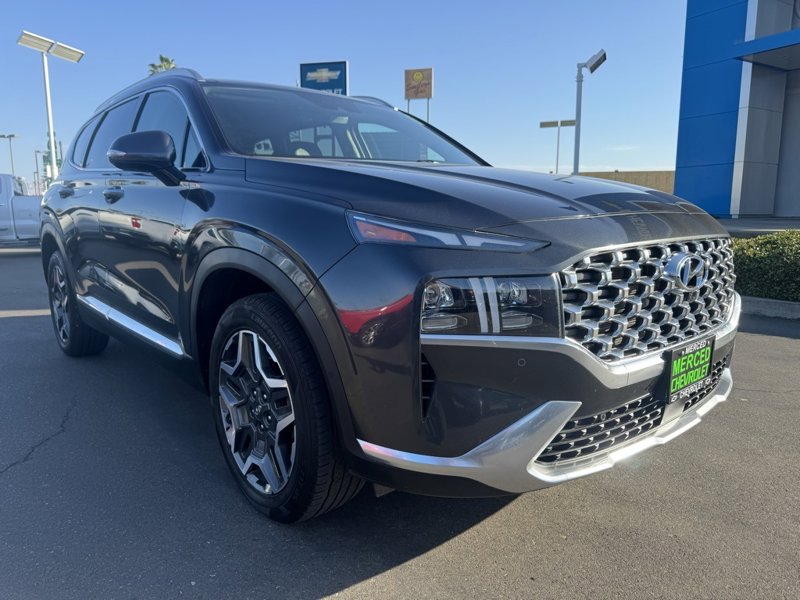 Used 2023 Hyundai Santa Fe Limited image 1