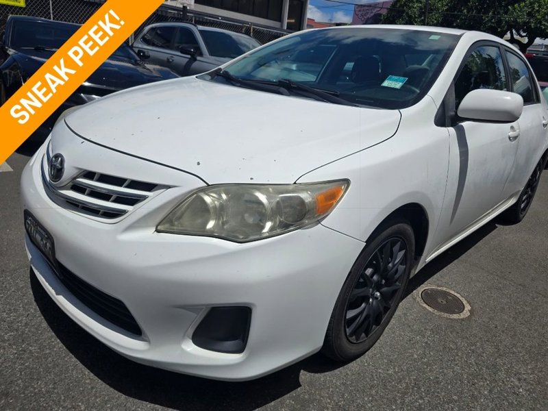 Used 2013 Toyota Corolla LE image 1