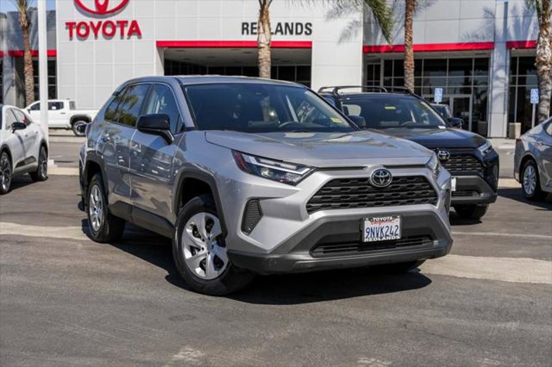 Certified 2024 Toyota RAV4 LE image 1