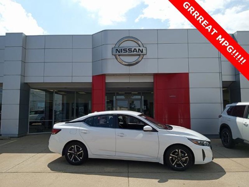 Certified 2024 Nissan Sentra SV image 1