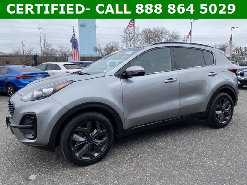 Certified 2022 Kia Sportage Nightfall Edition image 1