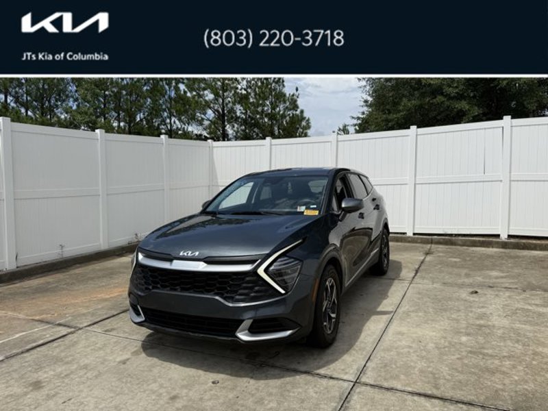 Certified 2024 Kia Sportage LX image 1