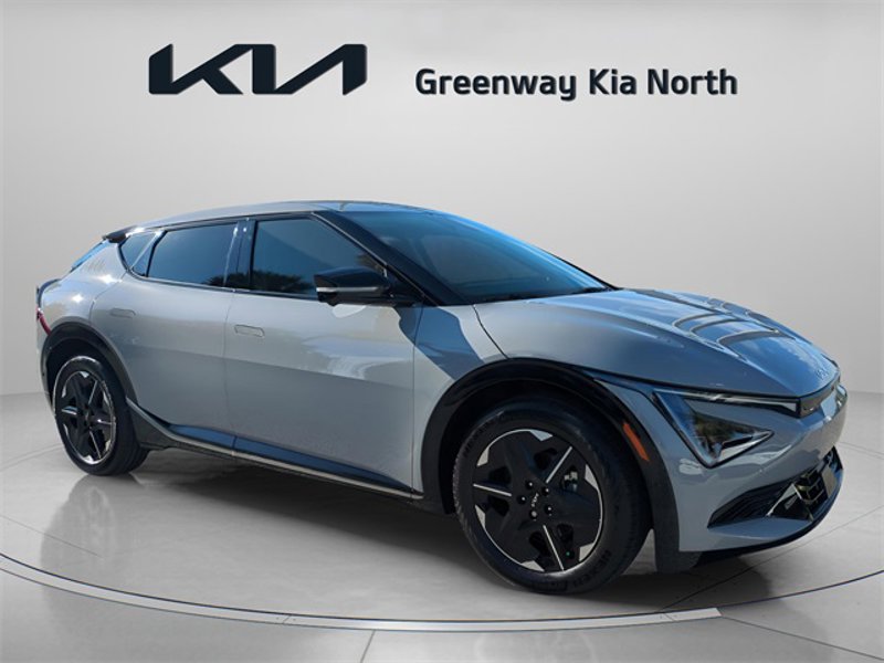 Certified 2025 Kia EV6 Wind image 1