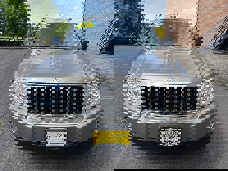 Used 2005 Jeep Grand Cherokee Limited image 1