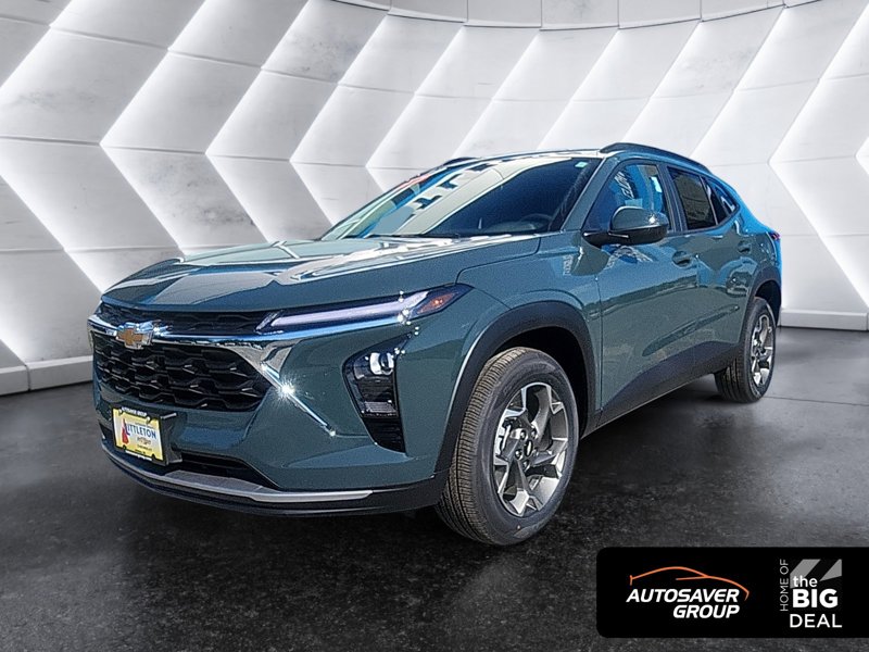 New 2025 Chevrolet Trax LT w/ Sunroof Package image 1