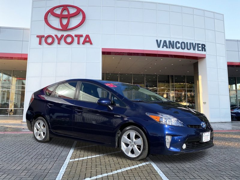 Certified 2015 Toyota Prius Five image 1