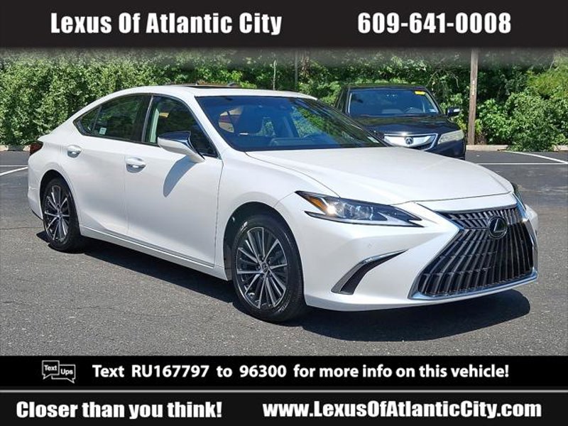 Certified 2024 Lexus ES 350 w/ Premium Package image 1