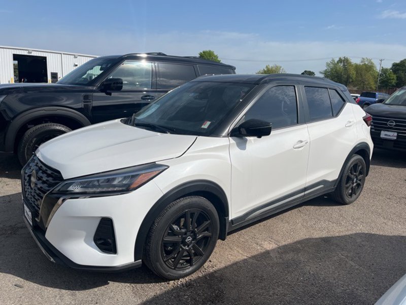 Certified 2023 Nissan Kicks SR w/ SR Premium Package image 1