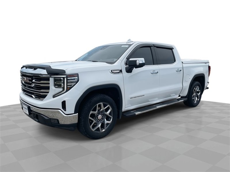 Certified 2022 GMC Sierra 1500 SLT image 1