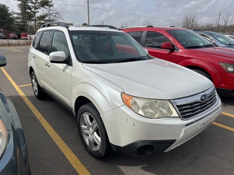 Used 2010 Subaru Forester 2.5X Premium image 1