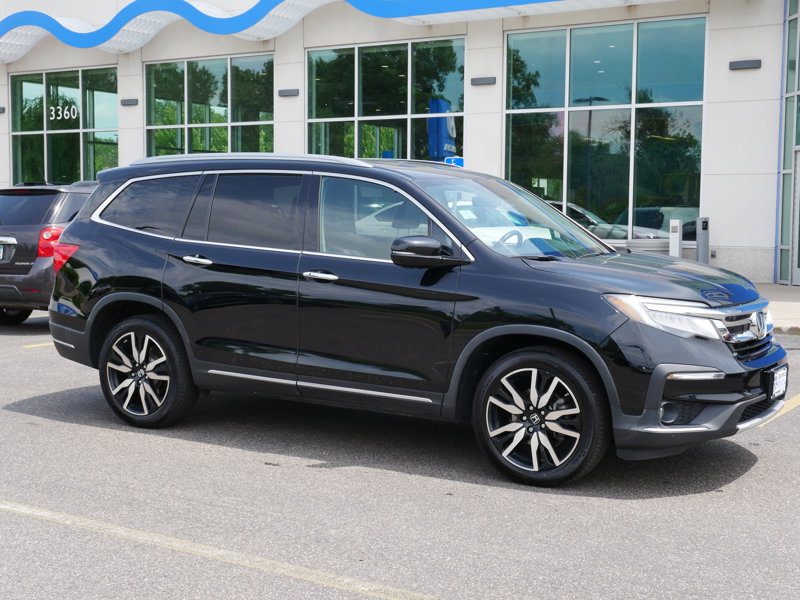 Certified 2019 Honda Pilot Touring image 1