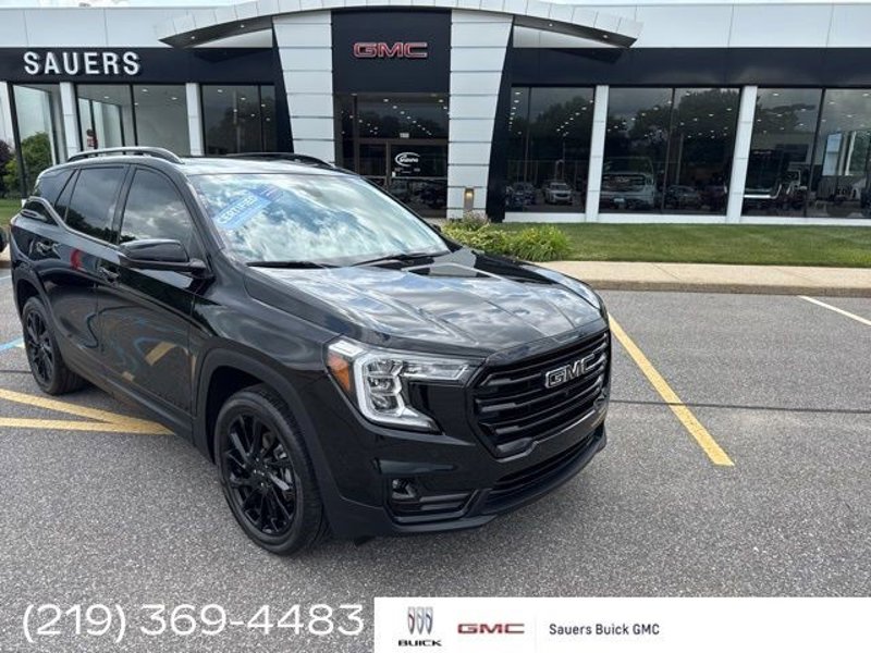 Certified 2023 GMC Terrain SLT w/ Infotainment Package II image 1