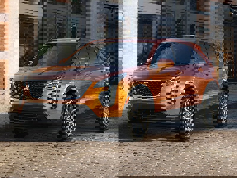 Used 2023 Cadillac XT4 Sport image 1