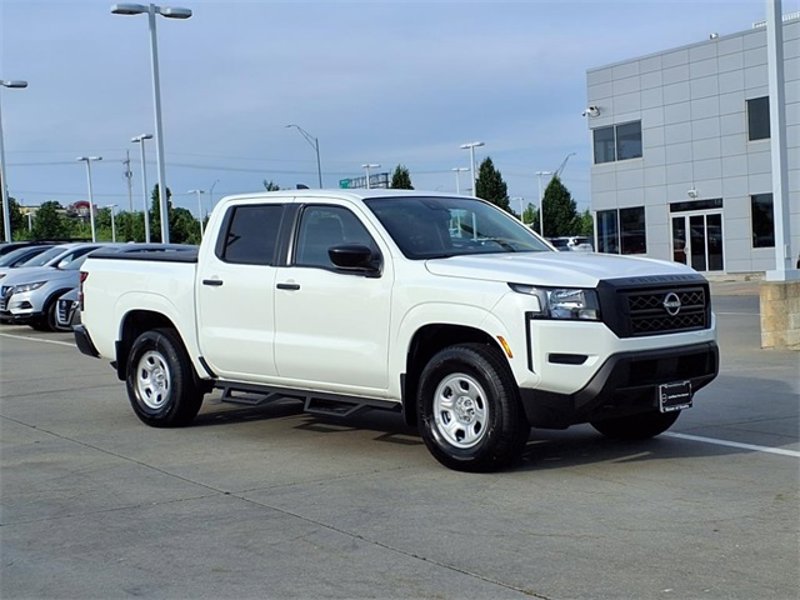 Certified 2024 Nissan Frontier S w/ Technology Package image 1