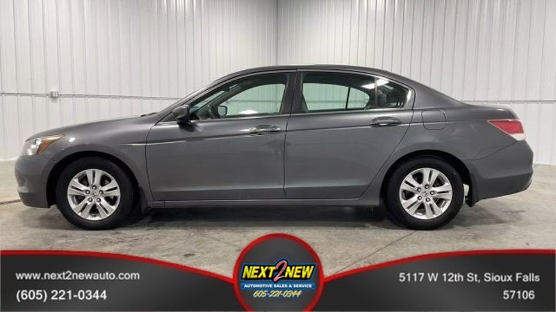 Used 2010 Honda Accord LX-P image 1