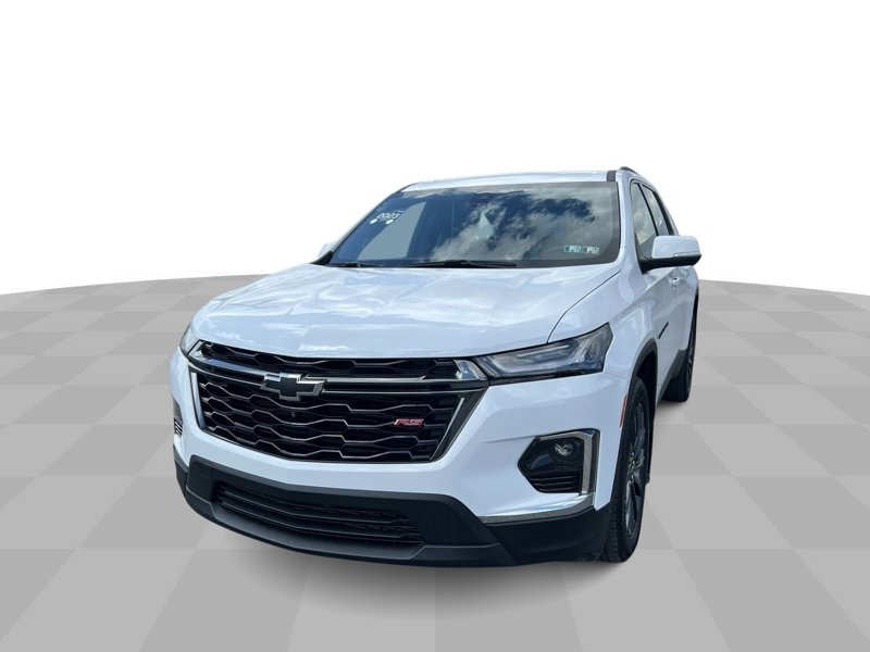 Certified 2023 Chevrolet Traverse RS w/ LPO, Floor Liner Package image 1