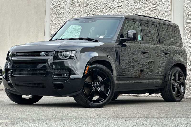 Certified 2023 Land Rover Defender 110 X-Dynamic SE image 1