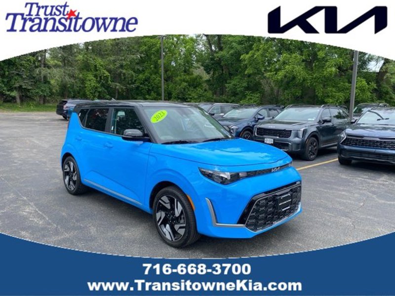 Certified 2023 Kia Soul GT-Line image 1