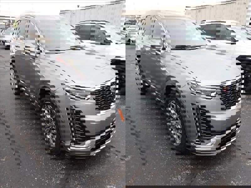 Used 2023 Cadillac XT6 Premium Luxury w/ Technology Package image 1