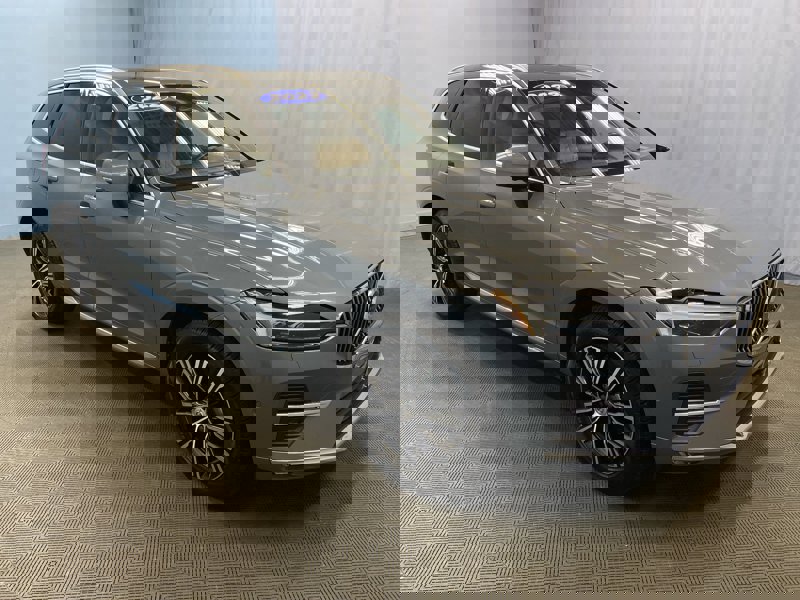 Certified 2022 Volvo XC60 B5 Inscription w/ Advanced Package image 1