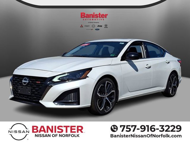 Certified 2024 Nissan Altima 2.5 SR w/ SR Premium Package image 1