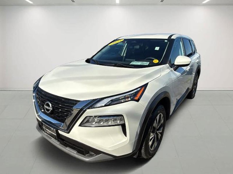 Certified 2023 Nissan Rogue SV image 1
