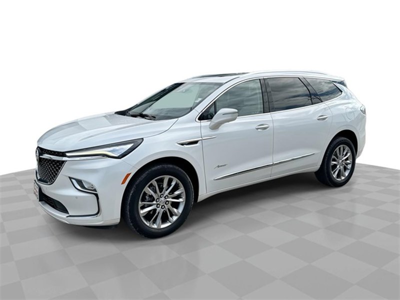 Certified 2023 Buick Enclave Avenir image 1