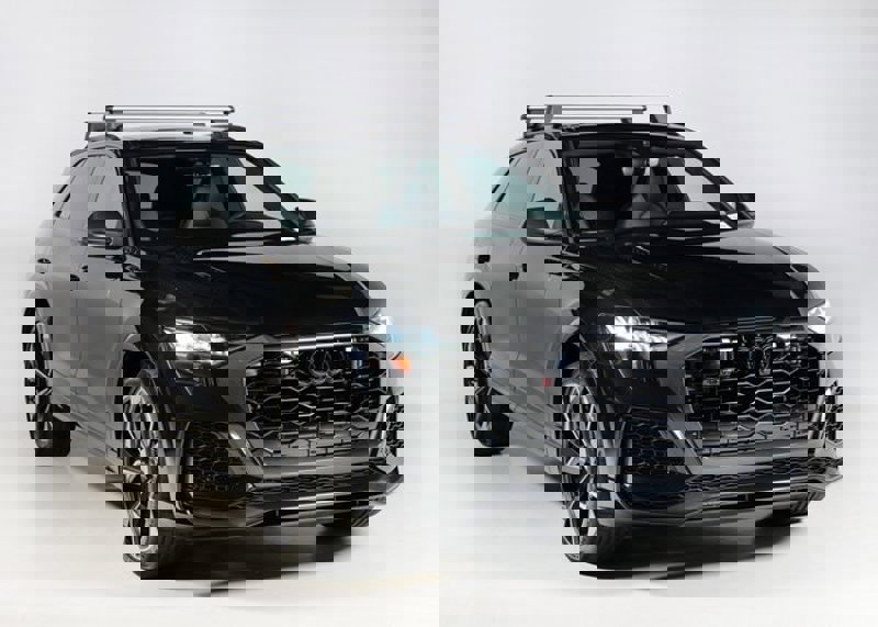 Certified 2023 Audi RS Q8 image 1