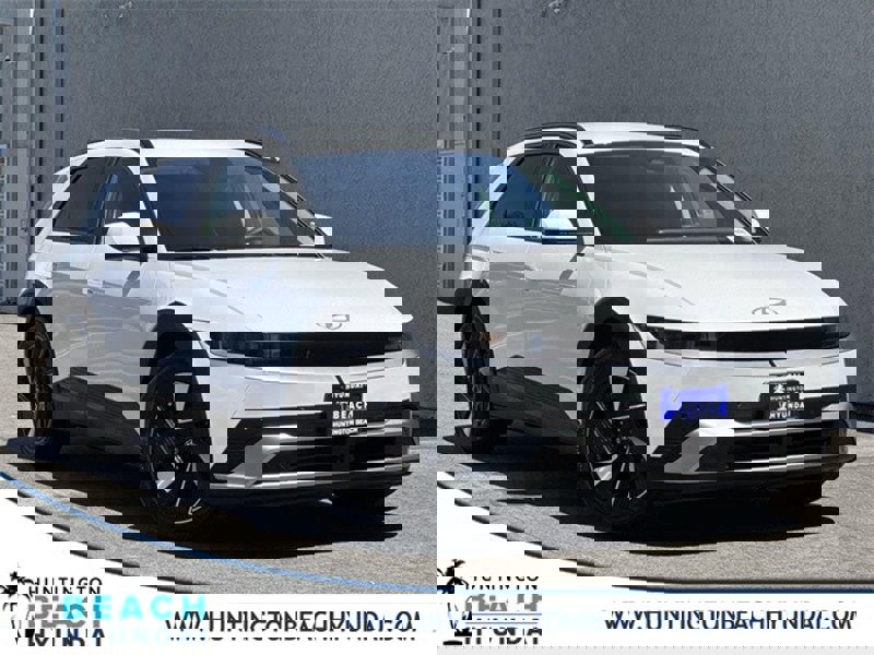 Certified 2025 Hyundai Ioniq 5 SEL image 1