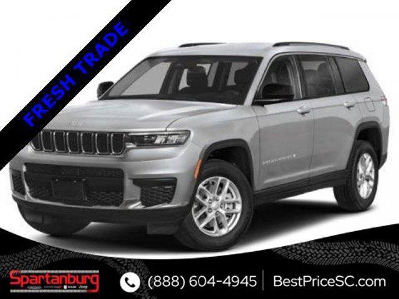 Certified 2023 Jeep Grand Cherokee L Laredo w/ Luxury Tech Group I image 1