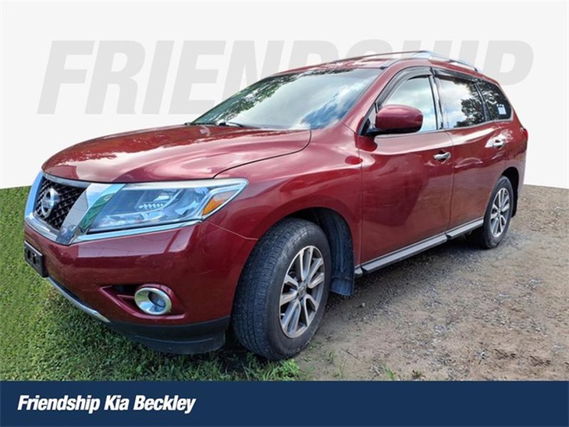 Used 2016 Nissan Pathfinder S image 1