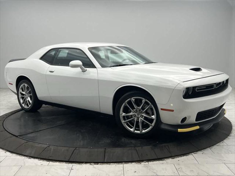 Certified 2023 Dodge Challenger GT image 1