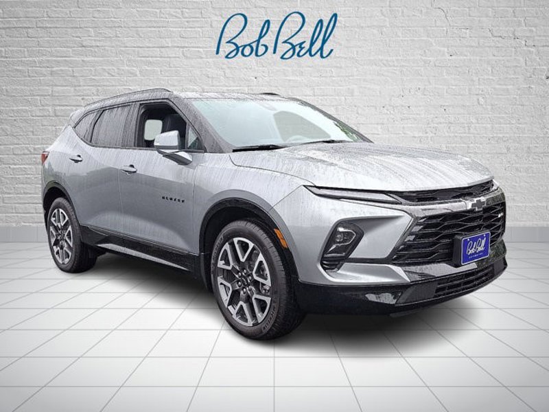 Certified 2025 Chevrolet Blazer RS w/ Enhanced Convenience Package image 1