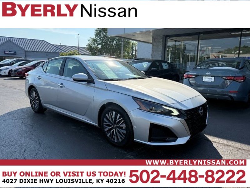 Certified 2023 Nissan Altima 2.5 SV image 1