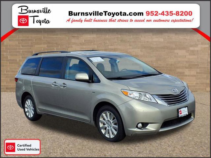 Certified 2016 Toyota Sienna XLE image 1