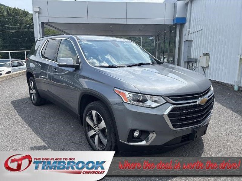 Certified 2021 Chevrolet Traverse LT w/ LT Premium Package image 1