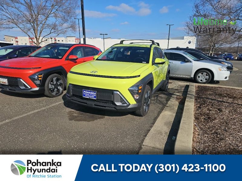 Certified 2025 Hyundai Kona SEL image 1