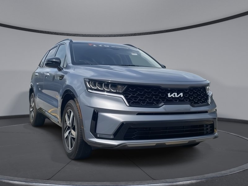 Certified 2022 Kia Sorento S image 1