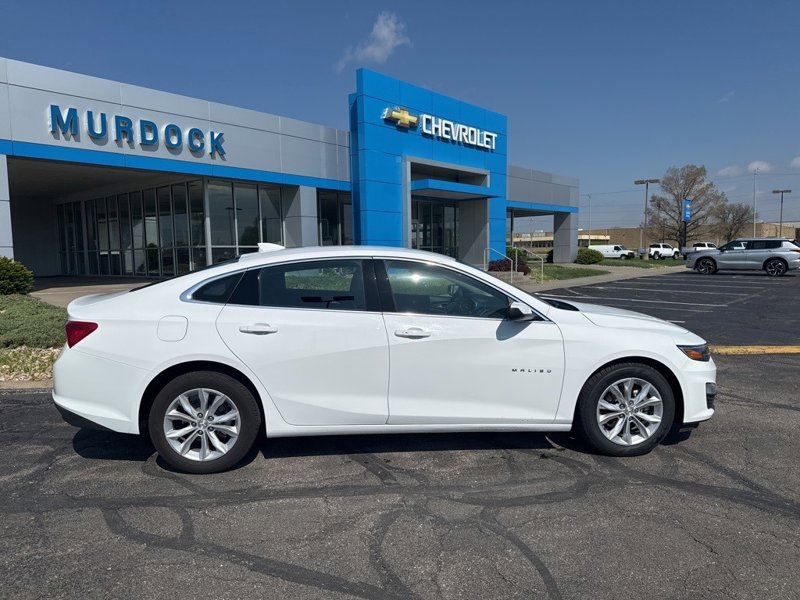 Certified 2025 Chevrolet Malibu LT image 1